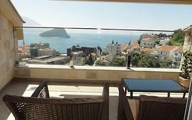 The Old Town Viewpoint Apartments